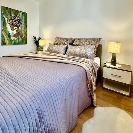 Terra Solaris Apartment